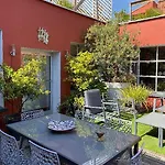 Le Patio Pere Pigne Guestroom
