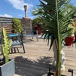 Le Patio Père Pigne Guestroom 4*