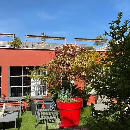 Le Patio Pere Pigne Guestroom Nocleg ze śniadaniem 4*