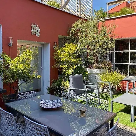 Le Patio Père Pigne Guestroom
