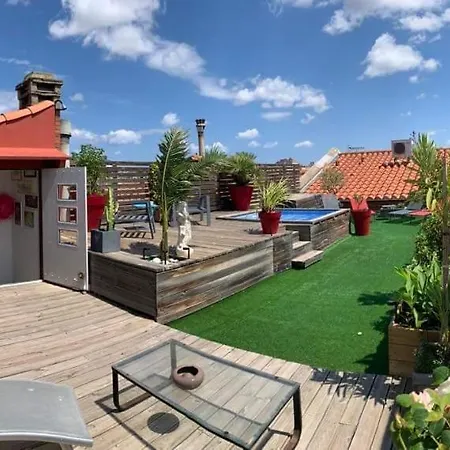 Le Patio Pere Pigne Guestroom 4*